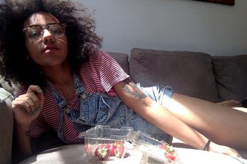 lullabysounds:  “work from home” means go another day w/o a shower  