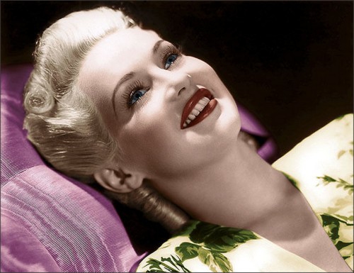 Betty Grable 1940s1950sunlimited@Flickr