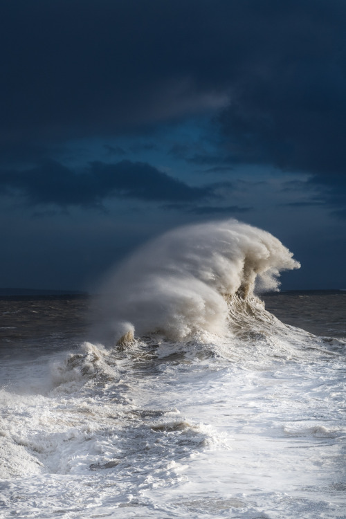 livias: **Decided to end this year in style, wearing my favourite white dress of giant waves and won