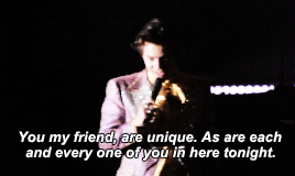 worldstyles:“Thank you Ornella. We’ve had just about enough from you.” // Milan, Italy 04/02.