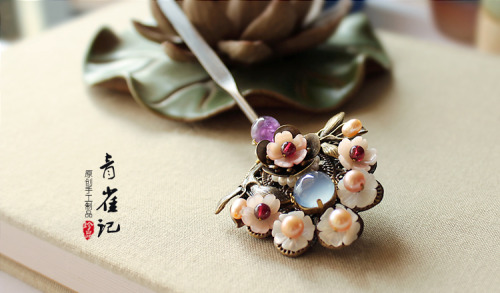 la-hermosa-china: 清城记 in Taobao Traditional Chinese Hair Ornaments.