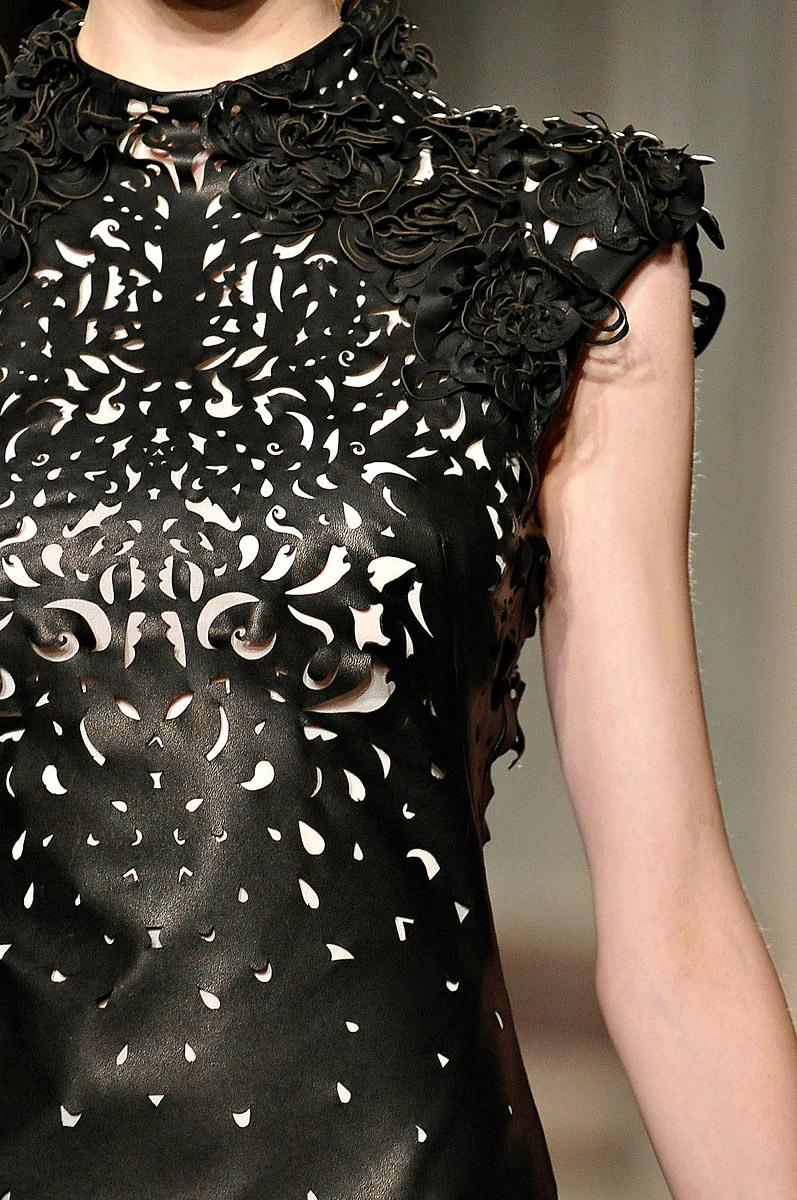 natauscha:  Marchesa’s Fall/Winter Collection for 2012 - designed by Georgina Chapman
