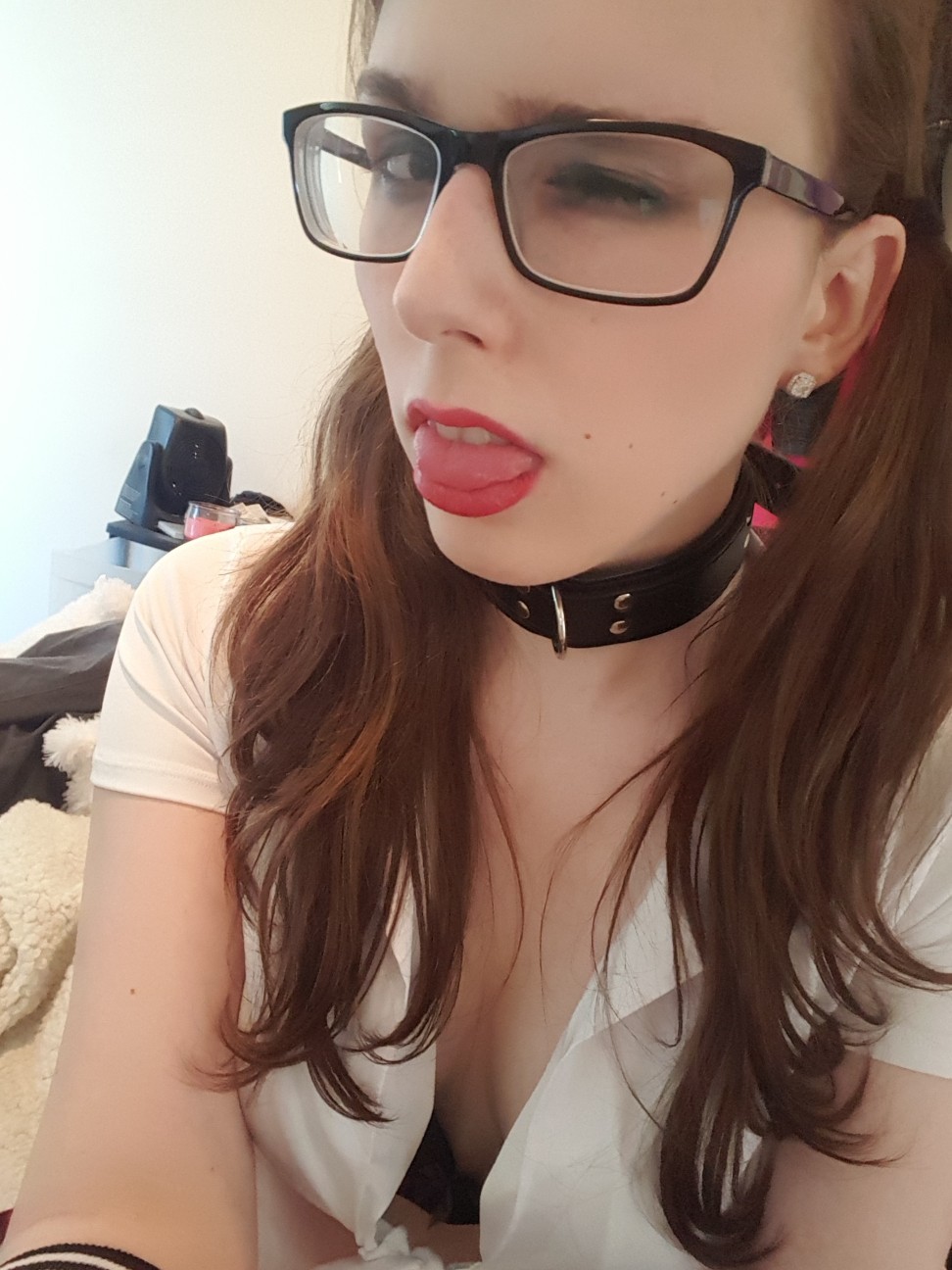 lil-uni:  Come ditch class with me cutie &lt;3