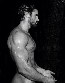 fitnessmalemodels:  Stuart Reardonwww.fitnessmalemodels.tumblr.com