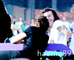XXX tommosloueh: Cheeky Louis and Harry conspiring photo