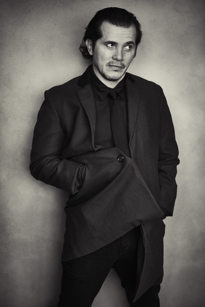 edenliaothewomb:  John Leguizamo, photographed by Christian Anwander for INTERVIEW,