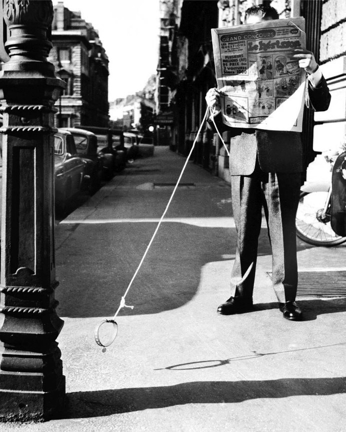 The invisible dog
A man walking an invisible dog in the street while reading the newspaper, france, 1900-1909.
From keystone-france/ gamma-keystone/ getty images.
Thanks to m3zzaluna