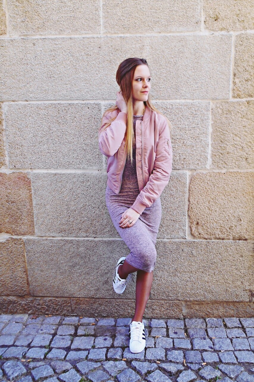 Spring, Summer, Autumn, Winter. Tights every day. 
