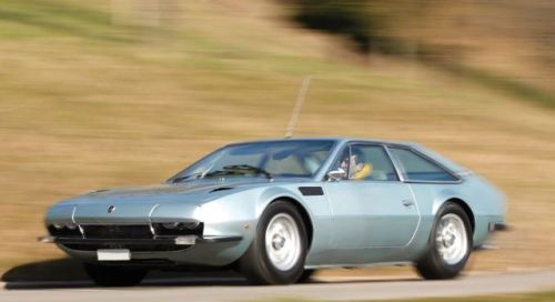 vintageclassiccars: Lamborghini 400 GT Jarama - love it.