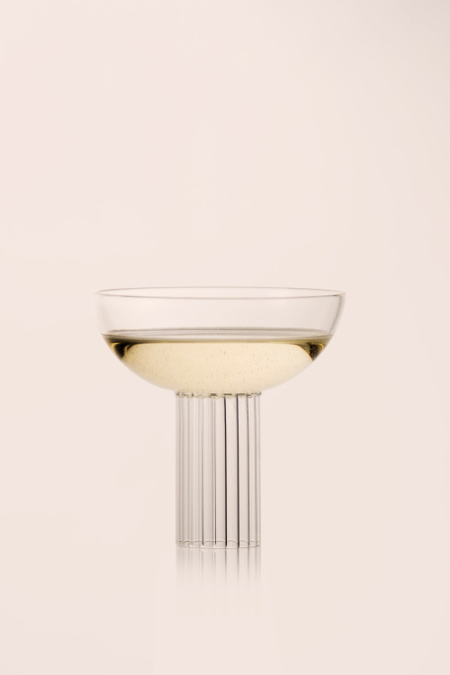 milo–vs: Calici Milanesi cocktail glasses by Agustina Bottoni