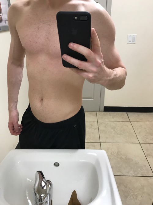 mensforte:Some progress pics from the gym last night