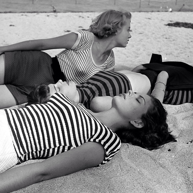 distinguishedcompany:  From LIFE Magazine 1950: “Pared-down t-shirts worn with