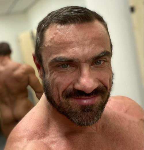 Heres A Tribute To The Many Nude-in-the-bathroom Selfies Of The Amazing Tomas Kaspar. Hes So Incredibly