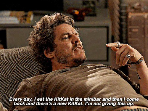 PEDRO PASCAL As DIETER BRAVO In The Bubble (2022) Dir. Judd Apatow