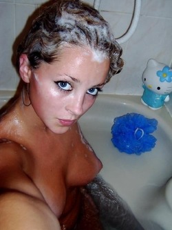 sexyselfiehorny: