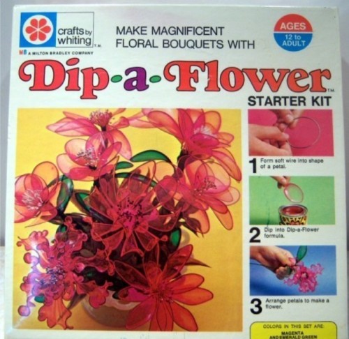  WHITING: 1971 DIP-A-FLOWER Bouquet Craft Kit 