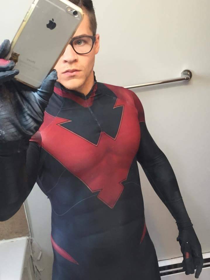 lovingmalecosplay:  For my first post one of my favorite cosplayer’s Michael Hamm
