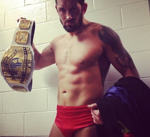 doktor-madam-massacre:  Wade Barrett 3 Time IC Champion Instagram 04/08/13