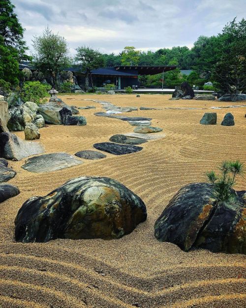 廣澤美術館“つくは野の庭” [ 茨城県筑西市 ] Hirosawa Art Museum Garden, Chikusei, Ibaraki の写真・記事を更新しました。 ーー“東の足立美術館”へ。2