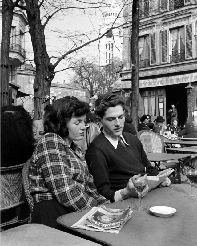 / Nat Farbman, Spring in Paris, 1946
