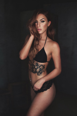 itsall1nk:  More Hot Tattoo Girls athttp://itsall1nk.tumblr.com