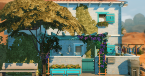 alerionjkeee:Old Summer VillaThis small mansion include: a kitchen with a living room, 2 bathrooms, 