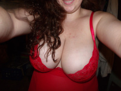 bbwsuper:  Click here to bang a local BBW.