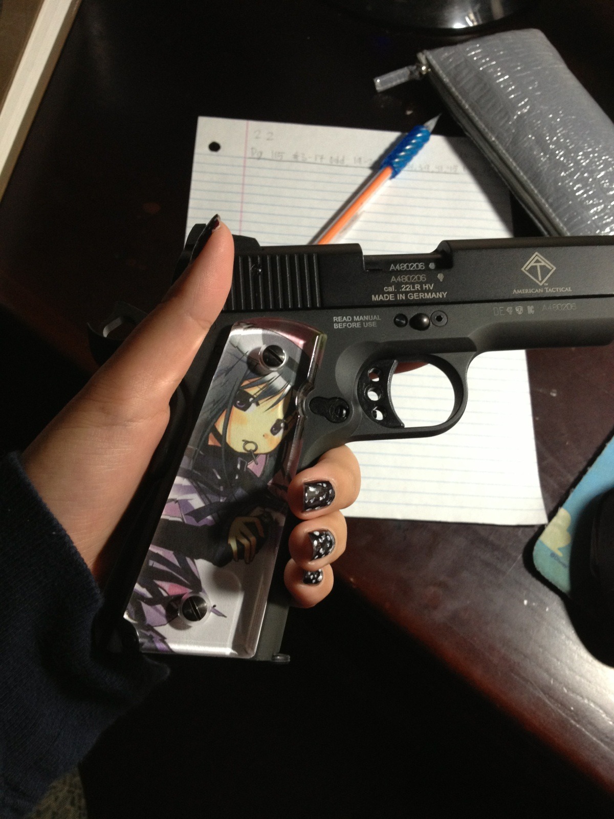 lolibuster:  faggotchann:  my bro got these clear case things for his guns so he