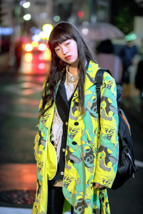 tokyo-fashion:Every day this week, we are shooting Tokyo Fashion Week street style for Vogue USA. Pl