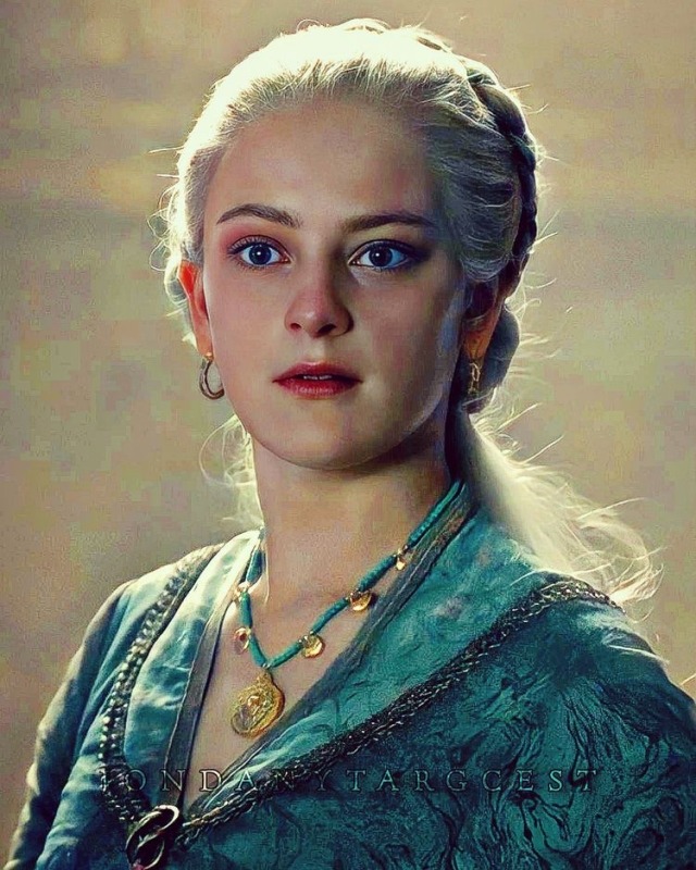 #princess helaena on Tumblr