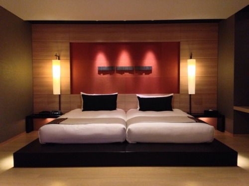 A members-only resort hotel room, not a ryokan’s, at Arima Hot Springs in Japan (“Arima Rikyu”). The