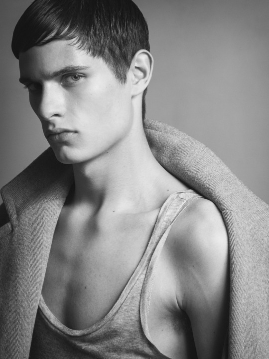 ibbyfashion:
“Janek Chrabaszcz by Raphael Delorme
”