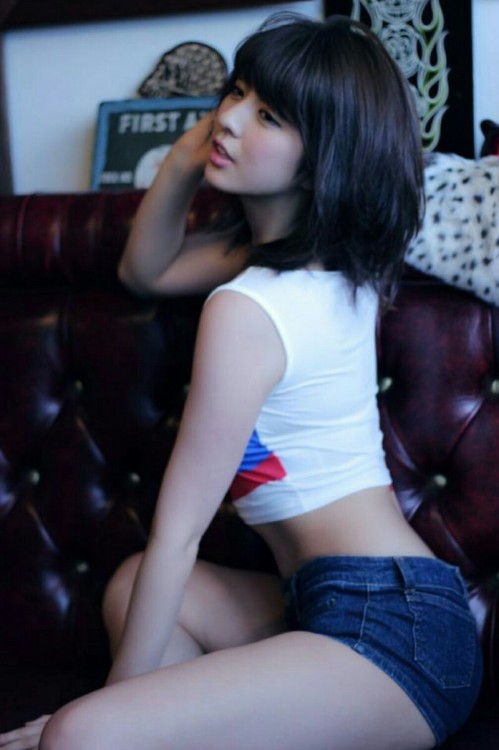 asiadreaming:    yurina yanagi | 柳ゆり菜   