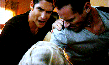 scileslife: Scott’s face when he realizes Stiles is alive  (3x22/6x5)