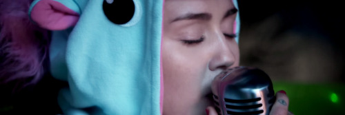 Miley Cyrus (ft. Ariana Grande) icons & headers from their Happy Hippie Session.