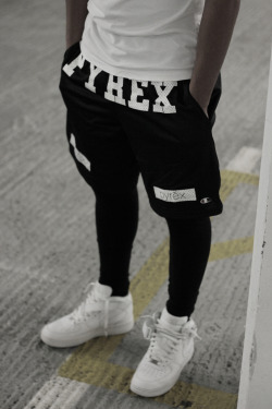 blvck-street:  STREET FASHION & TRILL