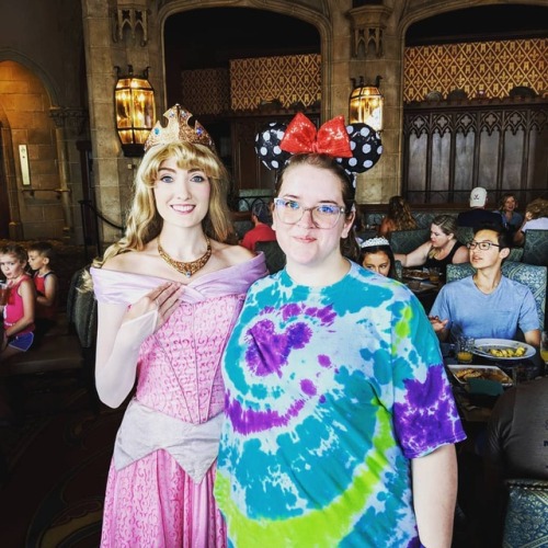 Two Disney princess in one picture. #bonus #vacation #disneyworld #aurora #princess #princessaurora 