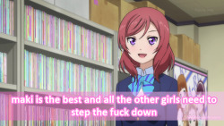 kotori-otonashi:  meliong:  this is how wars are started   If she had any other colored hair no one would like maki