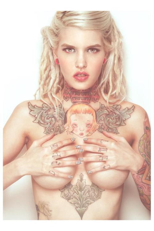 panda-face-mew:  Alloy Ash 