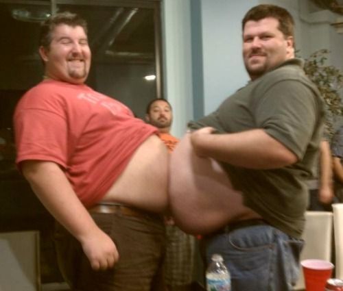 growingbigroundgut:  fatdads:  dad and uncle