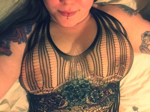 caitlinisradical: I love body stockings
