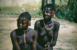 Mumuyeh girls from Nigeria.