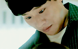 banghae:“Drink water and hold your breath.”