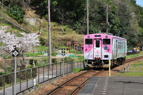 kuroyuki: 播但線竹田駅 by m-louis on Flickr.