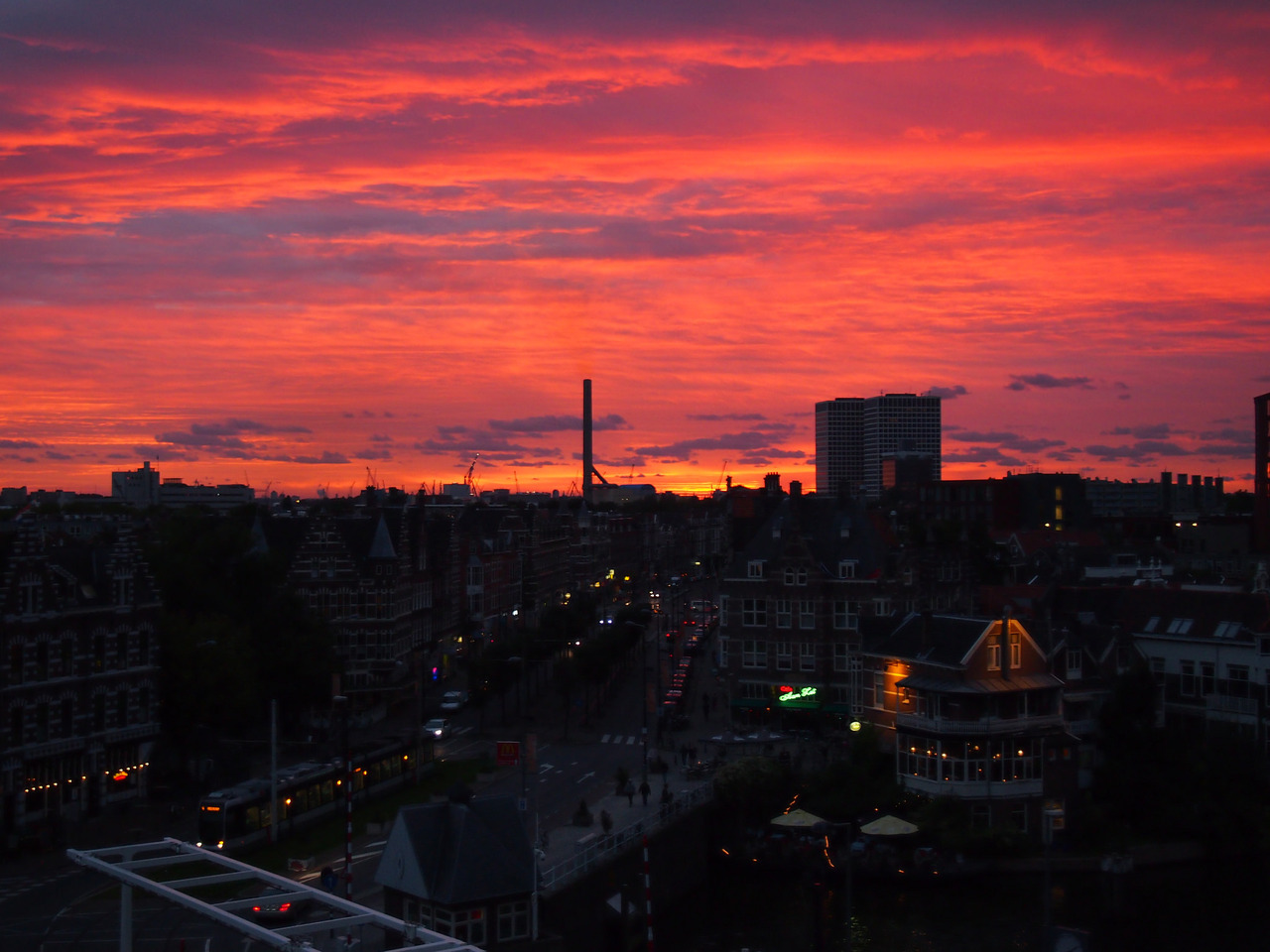 dayneflores:  by Yvonne Dekkers.