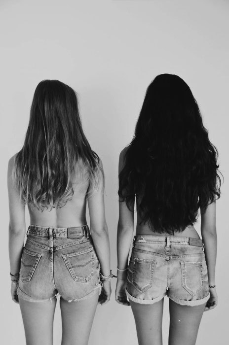 bewhoyoureallywannabe:  f-uck-normality:  .  ✖ TRUST NO ONE ♡ PARADISE ✖