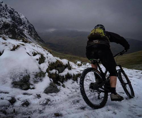 hopetech: Cold out on the trails this weekend ❄️ #hopetech #lakedistrict #grimupnorth #keeppedalling