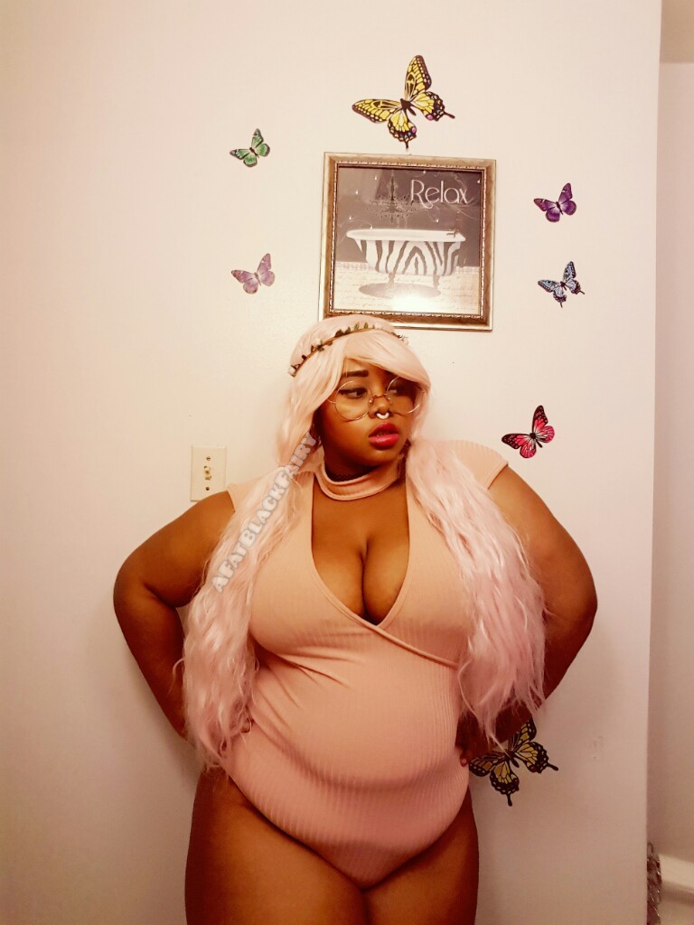 afatblackfairy:  Angelic~ ☄💖😇   Bodysuit: Boohoo (size 18, but it’s super