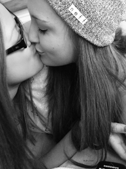 Sinto Muito..