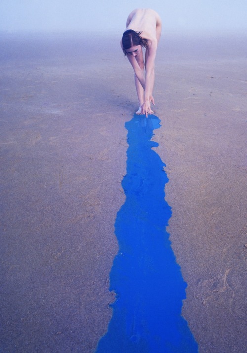 itsloriel:Guy Bourdin – Trendland Online